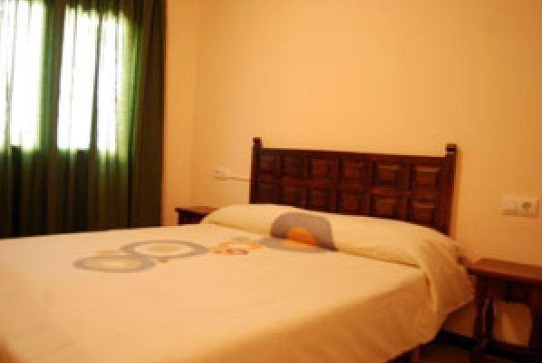 فندق Ca La Conxita Hostal & Restaurante La Vajol الغرفة الصورة